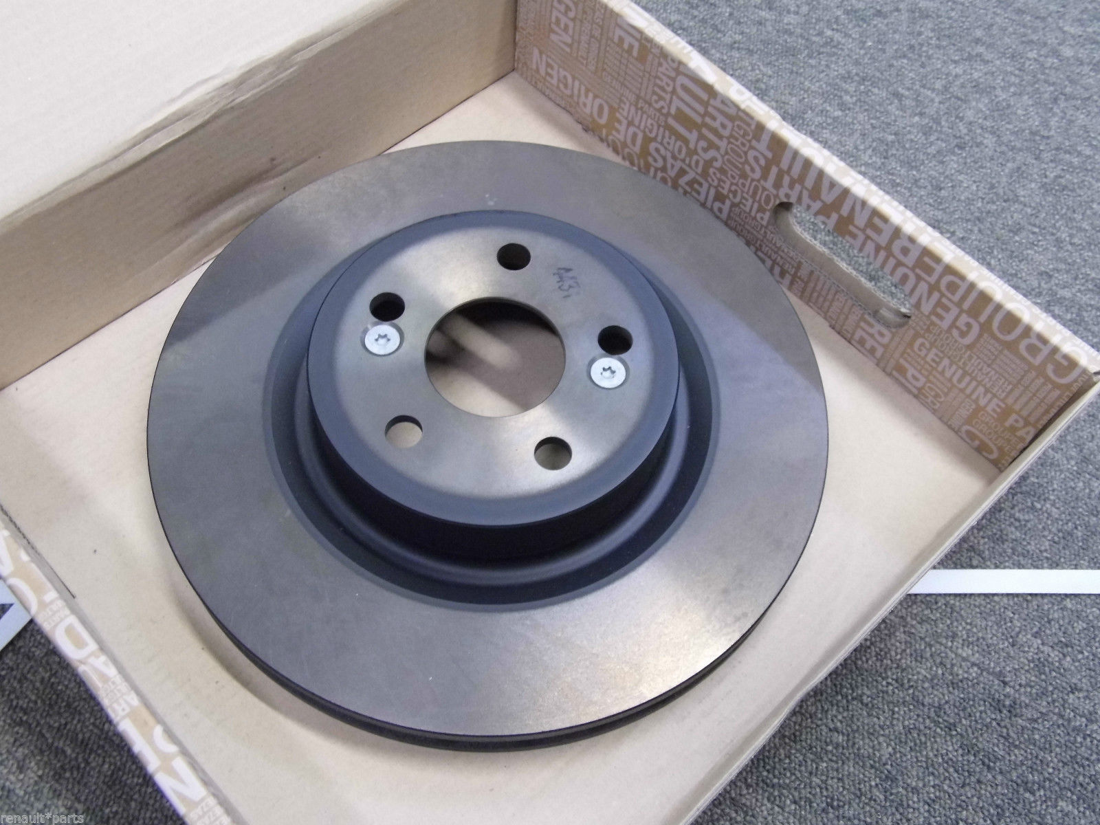Genuine Renault Clio 197/200 Front Brake Discs  Supplied as a pair.  Brand new and genuine Renault parts.  Suitable for the Clio 197, Clio 200  Genuine Renault part number 7701208130